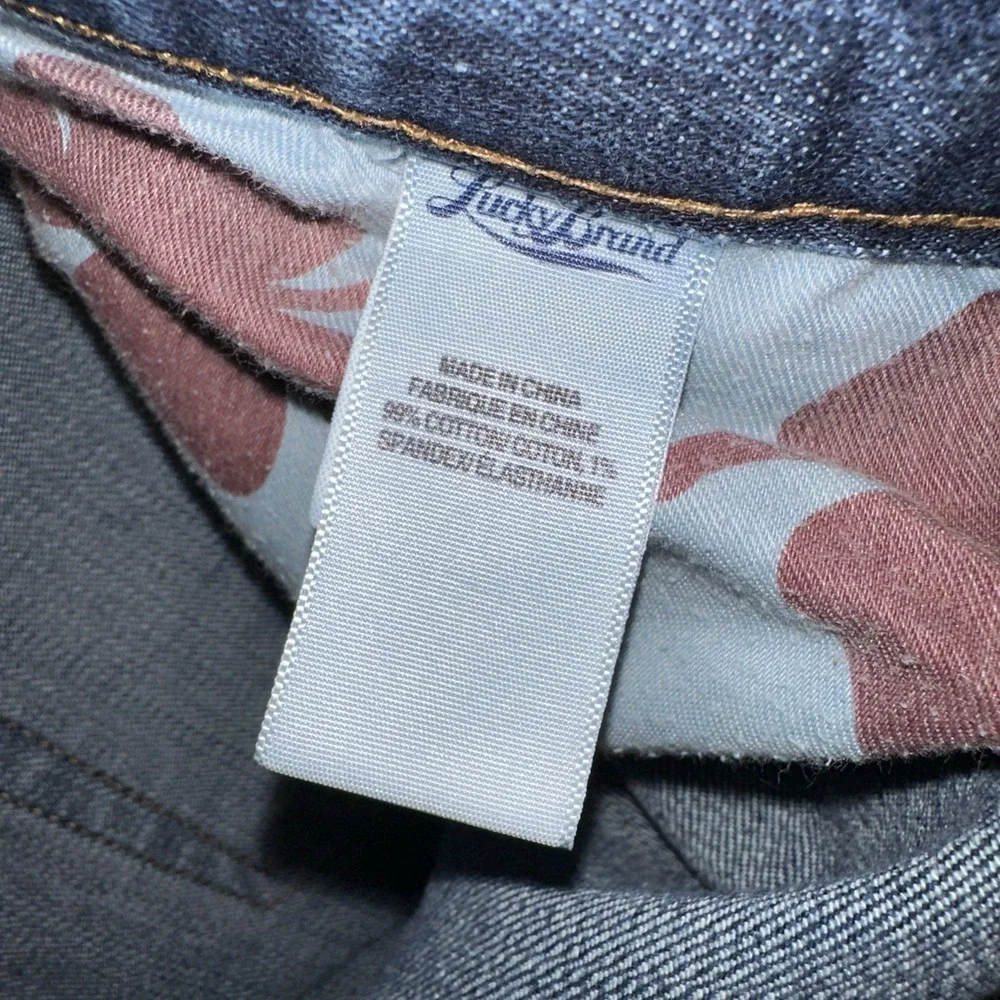 Lucky Brand Jeans Men's 38x32 361‎ Vintage Straight Stretch Distressed Dark Wash